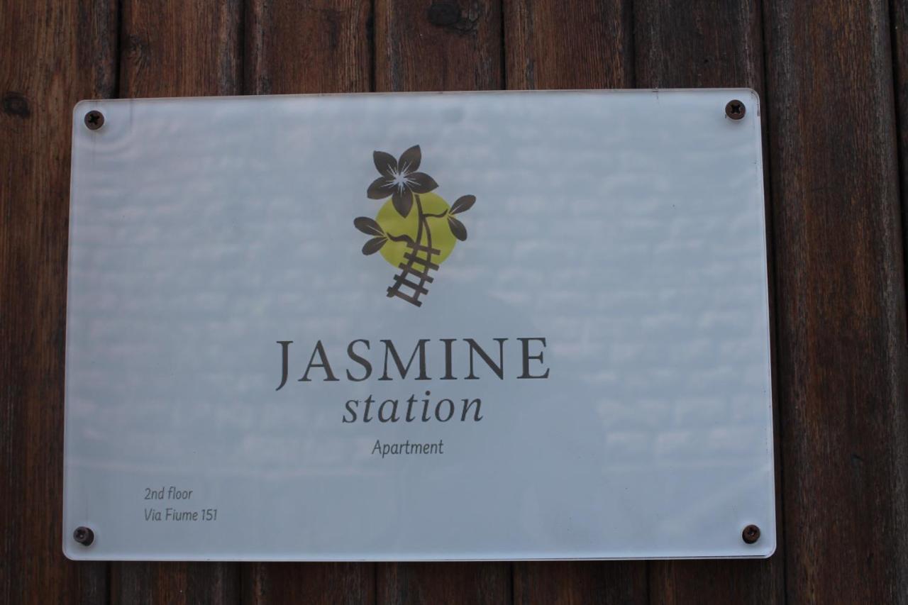 ラ・スペツィアJasmine Station - Cinque Terreアパートメント エクステリア 写真